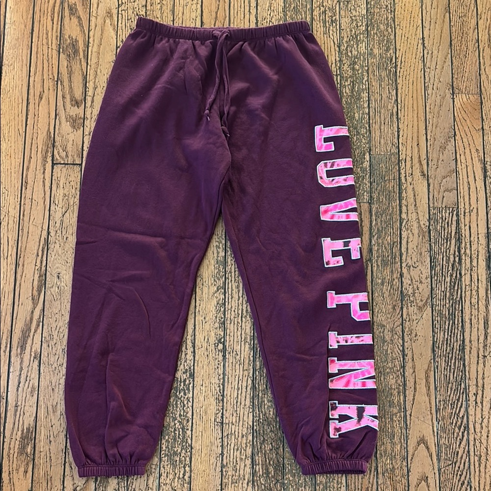 PINK Victoria's Secret Woman Joggers - burgundy